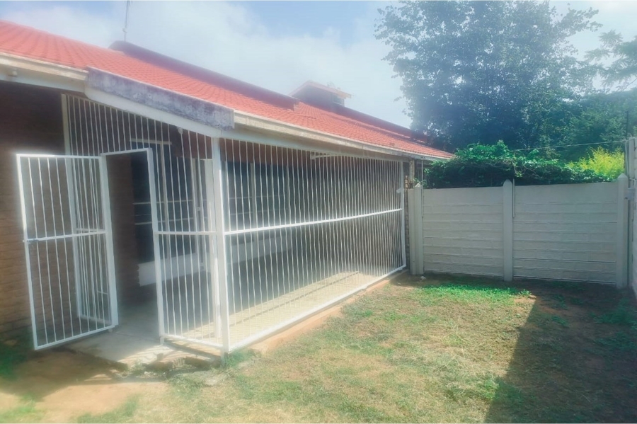 To Let 2 Bedroom Property for Rent in Rustenburg Central North West